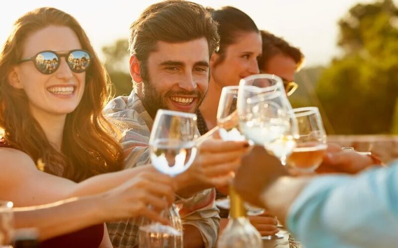 El equilibrio entre disfrutar y embriagarse: ¿Cuánto vino es demasiado?